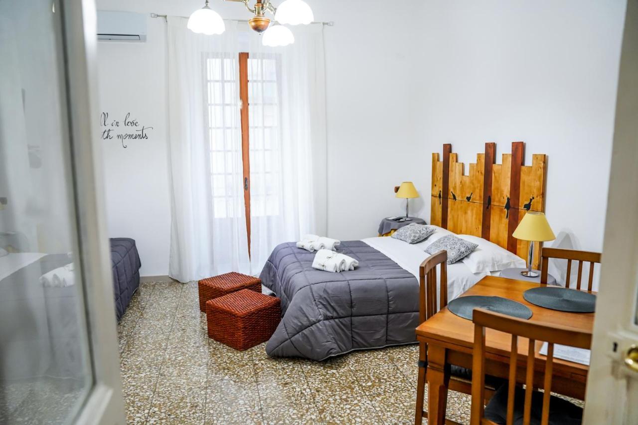 Il Mari Panzió Taranto Kültér fotó